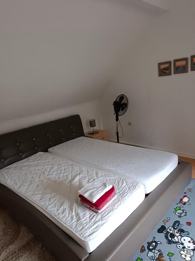 Nette Kuschelige Wohnung بوخوم المظهر الخارجي الصورة
